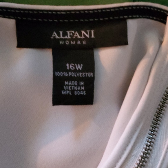 Women's Asymmetrical Sleeveless Dress - Picture 4 of 4